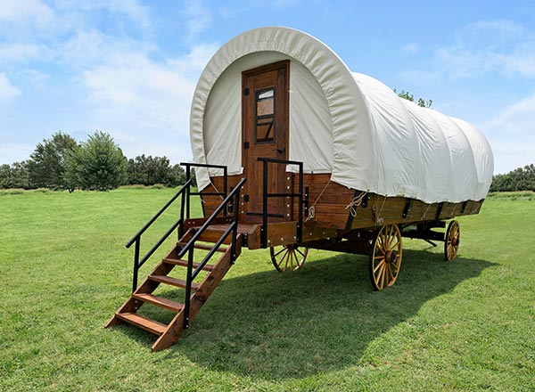 The Bar W Ranch Covered Wagon - Montana Dude and Vacation Ranch