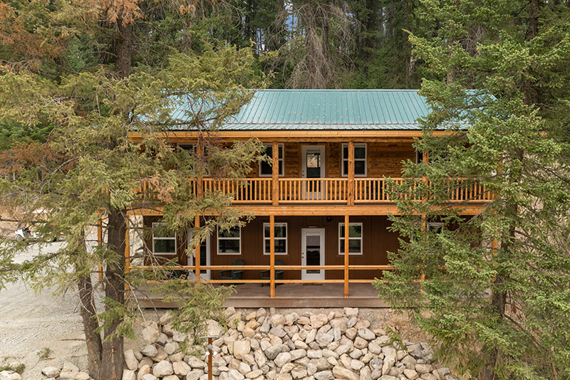 Nightly Stays at the Bar W Guest Ranch in Whitefish Mt