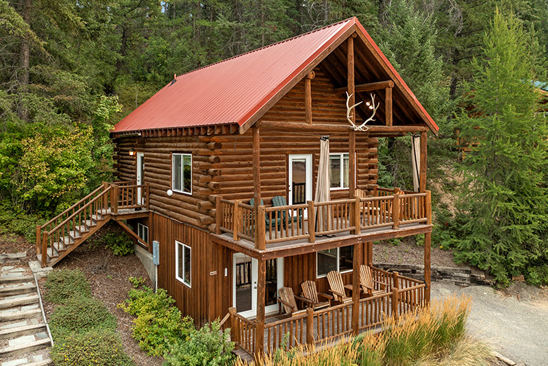 Nightly Stays at the Bar W Guest Ranch in Whitefish Mt