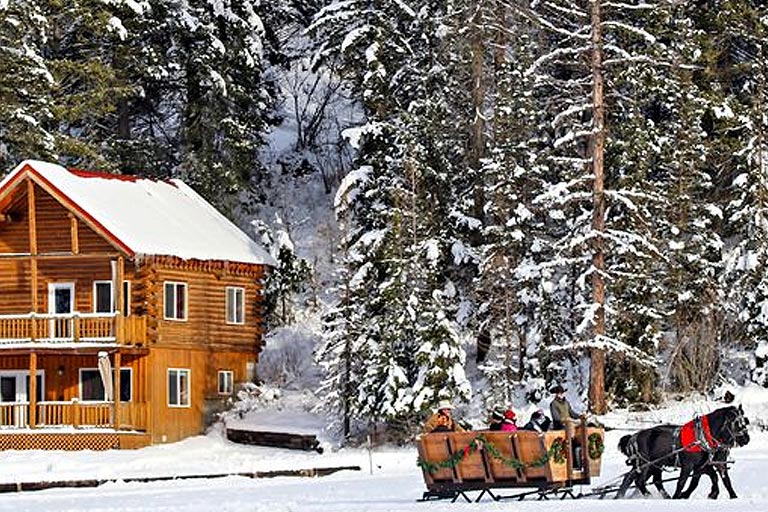 Winter Sleigh Rides at the Bar W Guest Ranch in Whitefish Mt